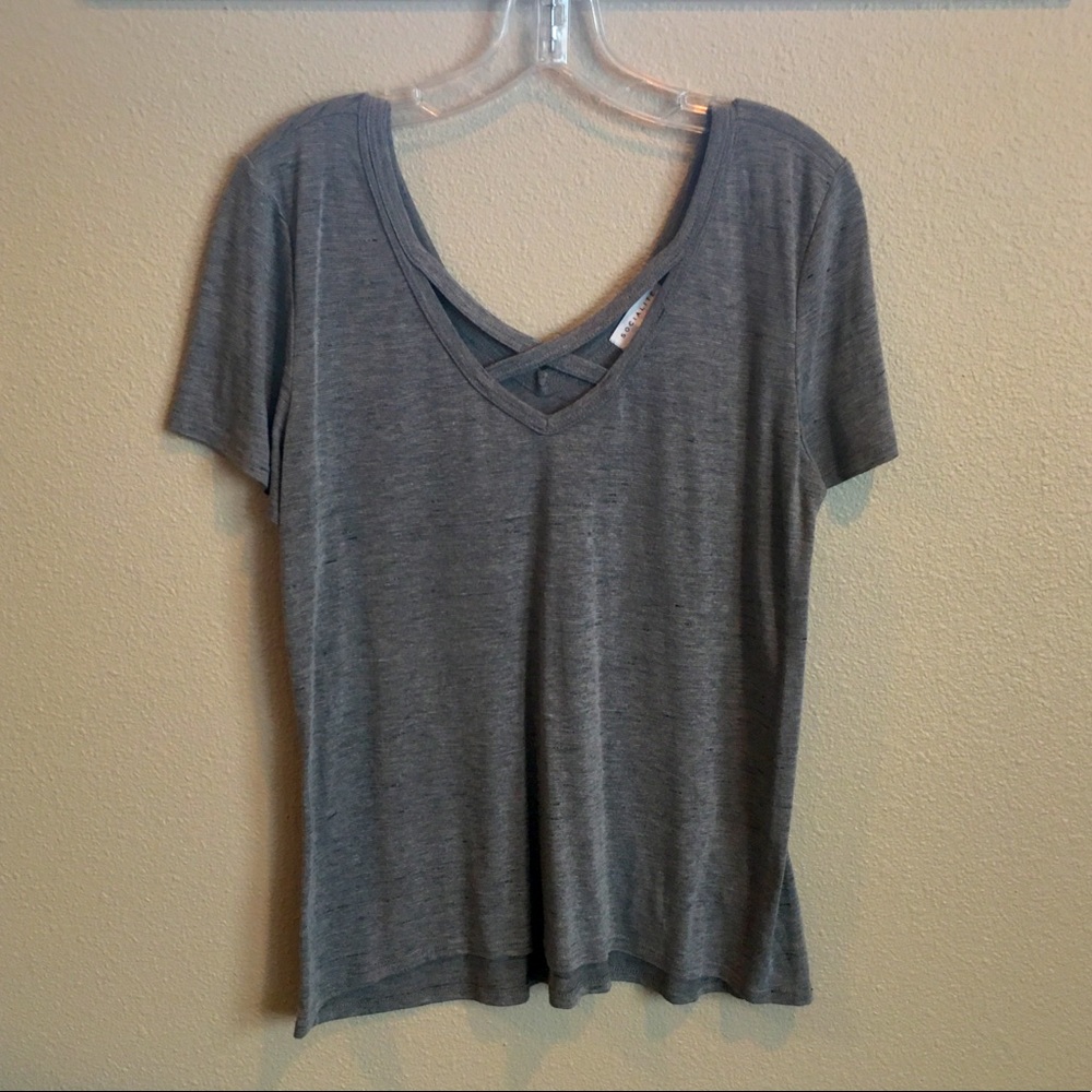 Short sleeve t shirt